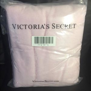 Victoria secret blanket